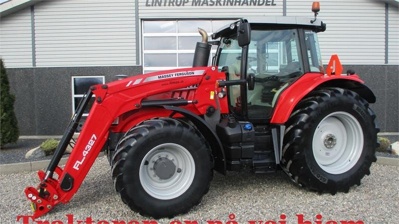Massey Ferguson 7726 S DynaVT Med front læsser. Læsser er meget li - Trator: foto 1 Massey Ferguson 7726 S DynaVT Med front læsser. Læsser er meget li - Trator: foto 1