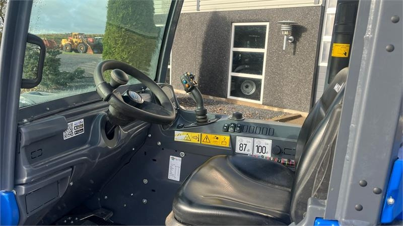 Multione 11.6 k Med pallegafler og multiskovl - Pá carregadora telescópica: foto 4 Multione 11.6 k Med pallegafler og multiskovl - Pá carregadora telescópica: foto 4