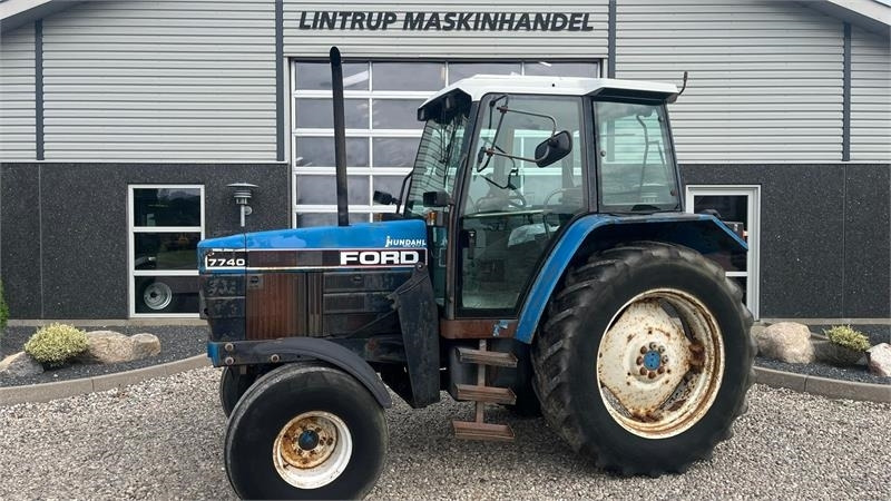 New Holland 7740 SLE Turbo Handy 2wd traktor - Trator: foto 1 New Holland 7740 SLE Turbo Handy 2wd traktor - Trator: foto 1