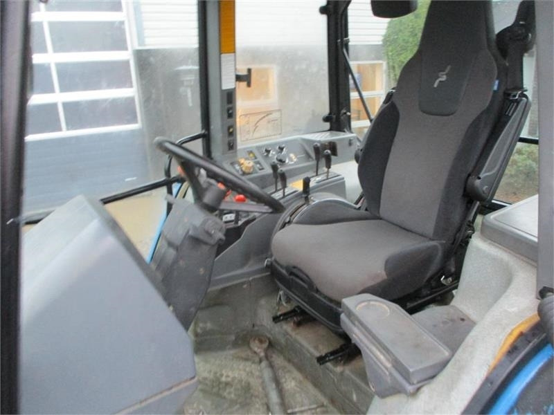 New Holland 7840 SLE, med rigtig god dæk montering og knap på  - Trator: foto 5 New Holland 7840 SLE, med rigtig god dæk montering og knap på  - Trator: foto 5