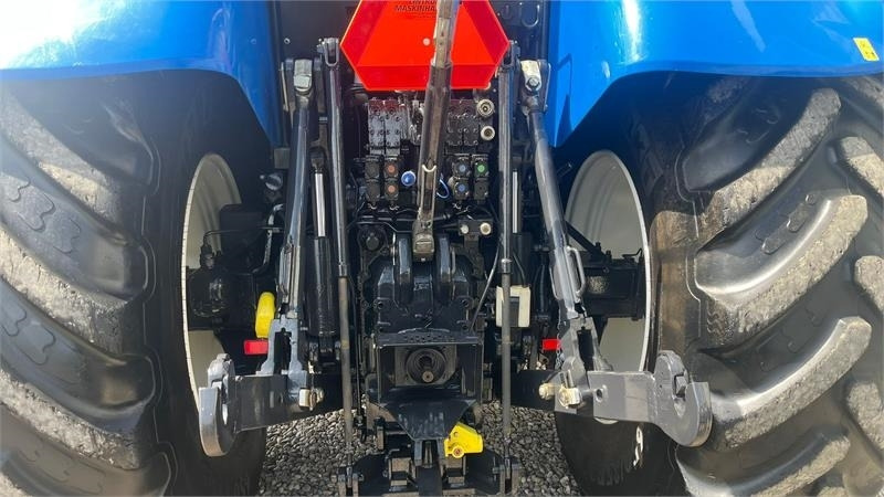 New Holland T7.270 AC med frontlift og frontlæsser - Trator: foto 5 New Holland T7.270 AC med frontlift og frontlæsser - Trator: foto 5