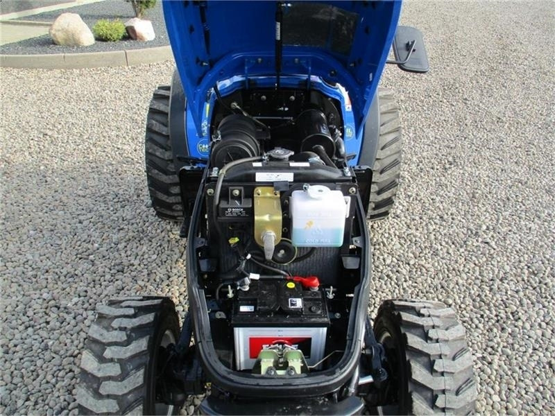 Trator Solis 26 6+2 gearmaskine med Servostyrring og Industri h: foto 8