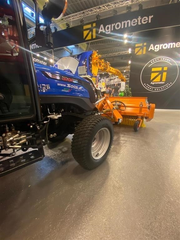 Trator Solis H26 HST SnowEdition med Thyregod TK 1600 kost på: foto 8