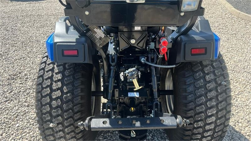 Solis H26 HST Turfdæk og Frontlæsser - Trator: foto 5 Solis H26 HST Turfdæk og Frontlæsser - Trator: foto 5