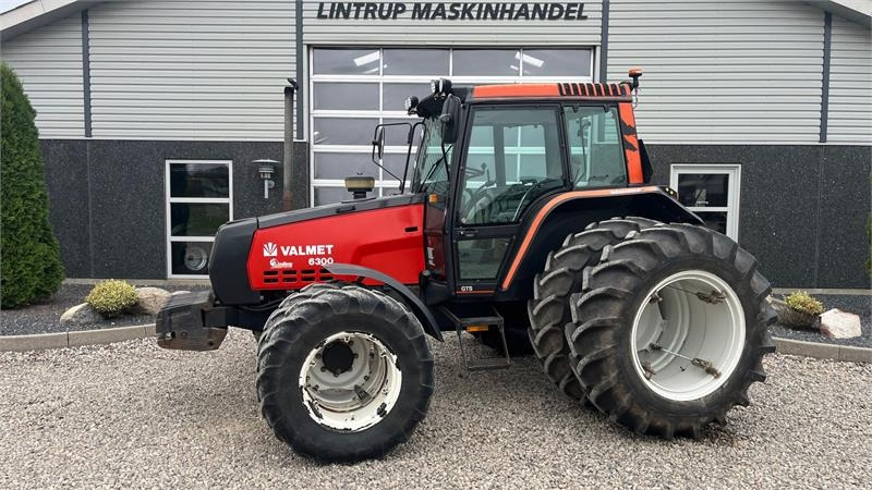 Valmet 6300 Evt. med tvillinghjul hele vejen rundt - Trator: foto 1 Valmet 6300 Evt. med tvillinghjul hele vejen rundt - Trator: foto 1