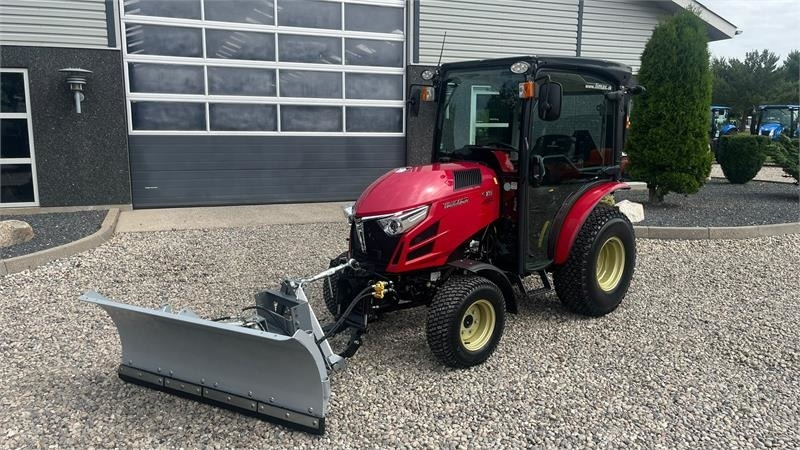 Yanmar YT 235H 4WD Snow Edition med sneplov og spreder - Trator municipal: foto 2 Yanmar YT 235H 4WD Snow Edition med sneplov og spreder - Trator municipal: foto 2