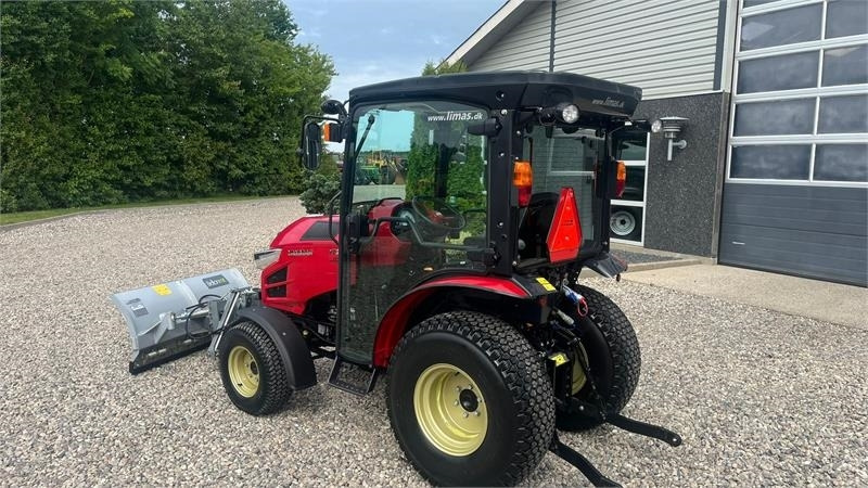 Yanmar YT 235H 4WD Snow Edition med sneplov og spreder - Trator municipal: foto 3 Yanmar YT 235H 4WD Snow Edition med sneplov og spreder - Trator municipal: foto 3