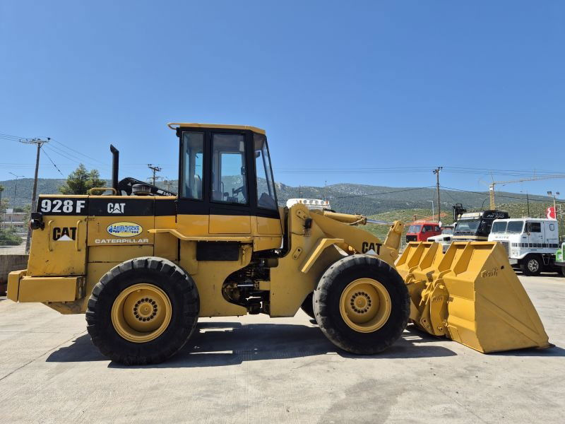 Caterpillar CAT 928F - Pá carregadora de rodas: foto 3 Caterpillar CAT 928F - Pá carregadora de rodas: foto 3
