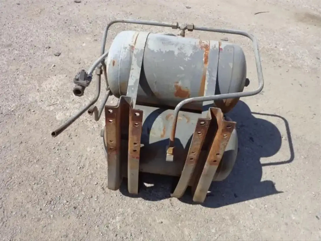 Volvo Airtanks From Volvo F88-F89  - Peças de freio por Camião: foto 5 Volvo Airtanks From Volvo F88-F89  - Peças de freio por Camião: foto 5