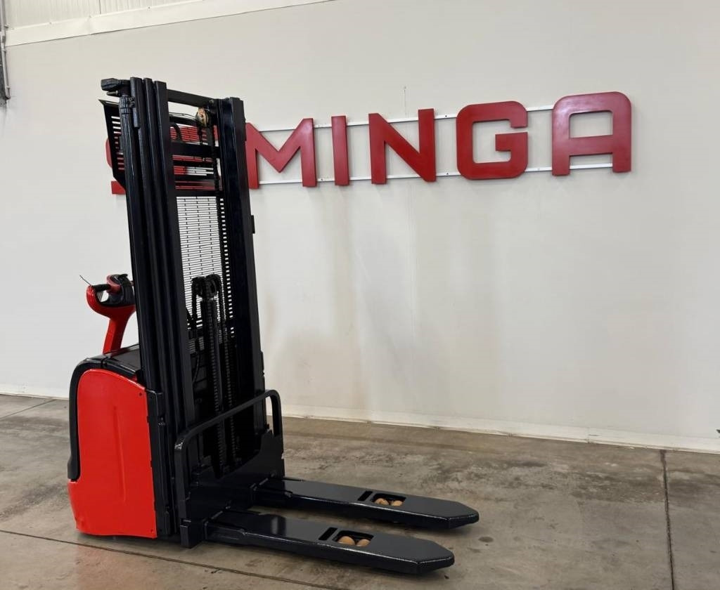 Linde 10750 L16 - Empilhadeira: foto 1 Linde 10750 L16 - Empilhadeira: foto 1
