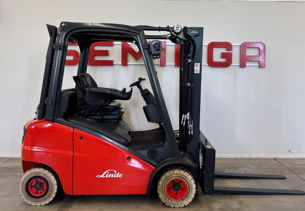 Linde 10876 - H20T-01 - Empilhadeira a gás: foto 2 Linde 10876 - H20T-01 - Empilhadeira a gás: foto 2