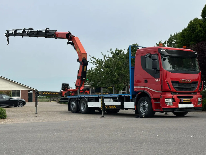 Iveco Stralis 420 !KRAAN/CRANE/GRUE/ Palfinger 42TM!! RADIO REMOTE!! EURO 6!!NL truck! - Camião grua: foto 1 Iveco Stralis 420 !KRAAN/CRANE/GRUE/ Palfinger 42TM!! RADIO REMOTE!! EURO 6!!NL truck! - Camião grua: foto 1
