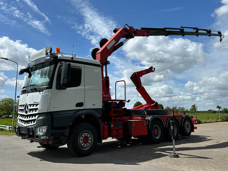 Mercedes-Benz Arocs 3251 8x4 TRIPLE!!26TM KRAAN/HAAK!!EURO6!!TOP! - Camião polibenne, Camião grua: foto 4 Mercedes-Benz Arocs 3251 8x4 TRIPLE!!26TM KRAAN/HAAK!!EURO6!!TOP! - Camião polibenne, Camião grua: foto 4