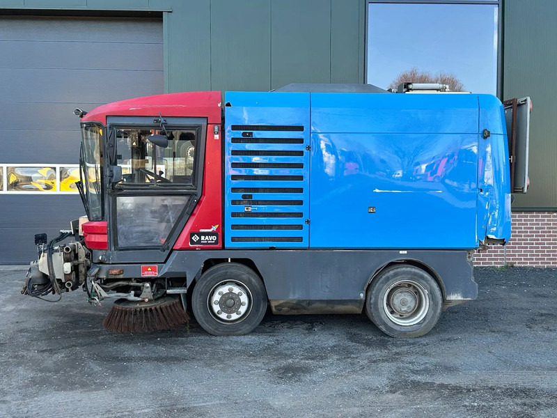 Ravo 580 VEEGMACHINE/SWEEPER!! - Varredora urbana: foto 2 Ravo 580 VEEGMACHINE/SWEEPER!! - Varredora urbana: foto 2