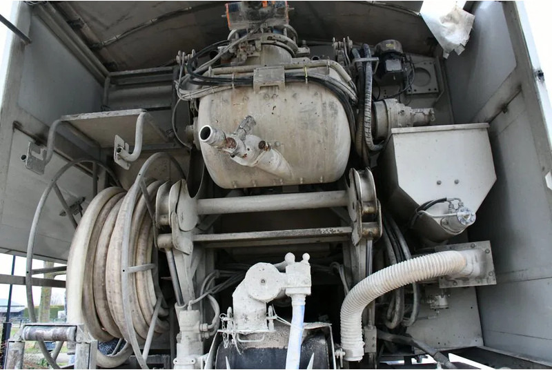 Leasing de Pacton NO BREMAT !!OVERMAT 24.7TR CEMENT/MORTEL/SCREED/MORTAR/ESTRICH/CONCRETE MACHINE!! 2018!!NO BREMAT!! Pacton NO BREMAT !!OVERMAT 24.7TR CEMENT/MORTEL/SCREED/MORTAR/ESTRICH/CONCRETE MACHINE!! 2018!!NO BREMAT!!: foto 19