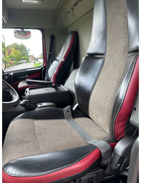 Leasing de Volvo FMX 330 EURO6!!6X4!!VOORAS AANGEDREVEN!!Z-Kraan/KIPPER!! Volvo FMX 330 EURO6!!6X4!!VOORAS AANGEDREVEN!!Z-Kraan/KIPPER!!: foto 16
