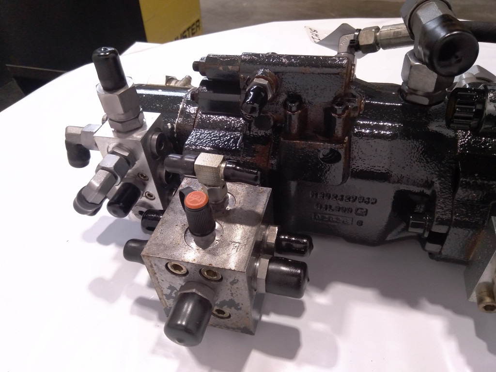 Bomag 05802663 - R902514592 - Bomba hidráulica por Máquina de construção: foto 3 Bomag 05802663 - R902514592 - Bomba hidráulica por Máquina de construção: foto 3