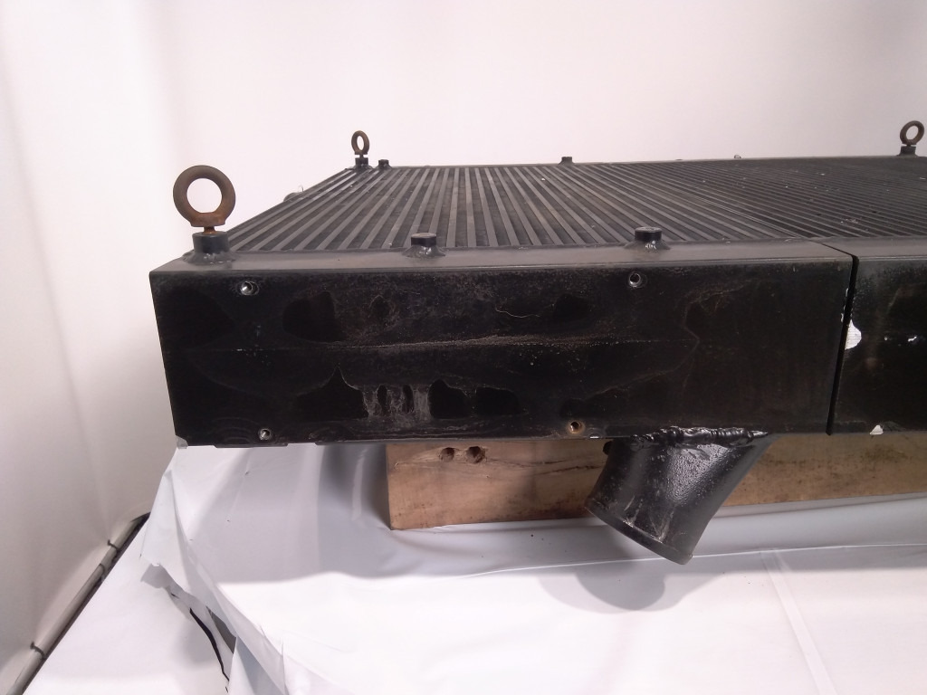 Bomag BM1200-35 - - Intercooler por Máquina de construção: foto 3 Bomag BM1200-35 - - Intercooler por Máquina de construção: foto 3