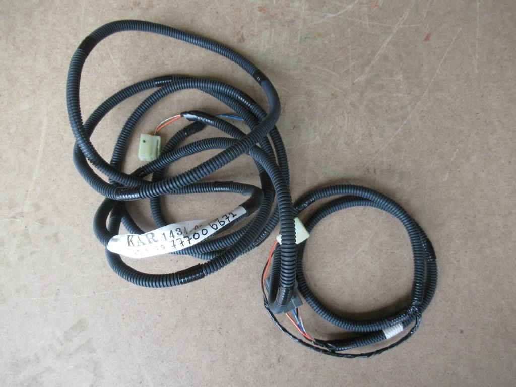 CNH KAR1434 - - Cables/ Wire harness por Máquina de construção: foto 1 CNH KAR1434 - - Cables/ Wire harness por Máquina de construção: foto 1