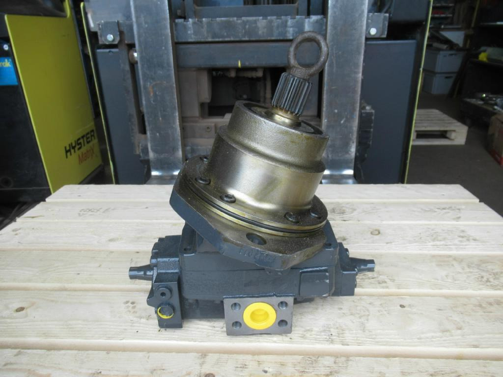 Case D4743730 - Motor de giro por Máquina de construção: foto 4 Case D4743730 - Motor de giro por Máquina de construção: foto 4