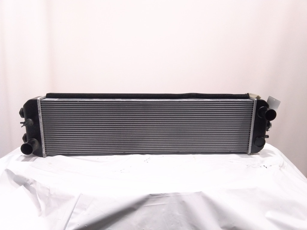Case KMH13722 - KMH13724 - Radiador por Máquina de construção: foto 2 Case KMH13722 - KMH13724 - Radiador por Máquina de construção: foto 2