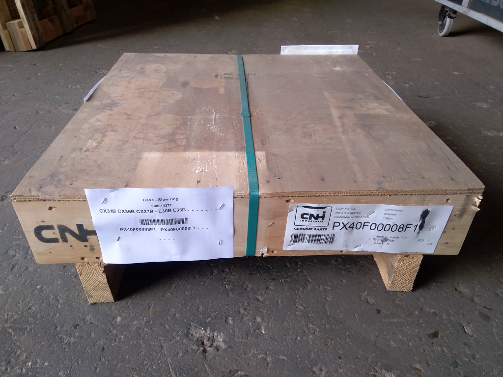 Case PX40F00008F1 - Coroa de giro por Máquina de construção: foto 2 Case PX40F00008F1 - Coroa de giro por Máquina de construção: foto 2