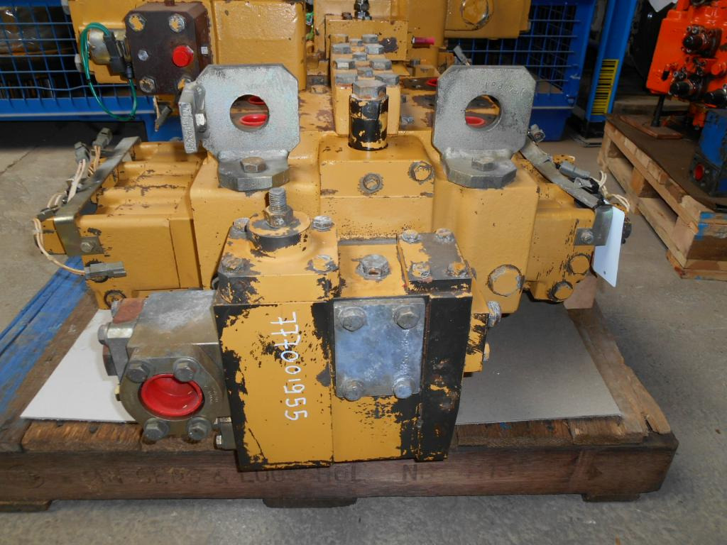 Válvula hidráulica por Máquina de construção Caterpillar 1644196: foto 9