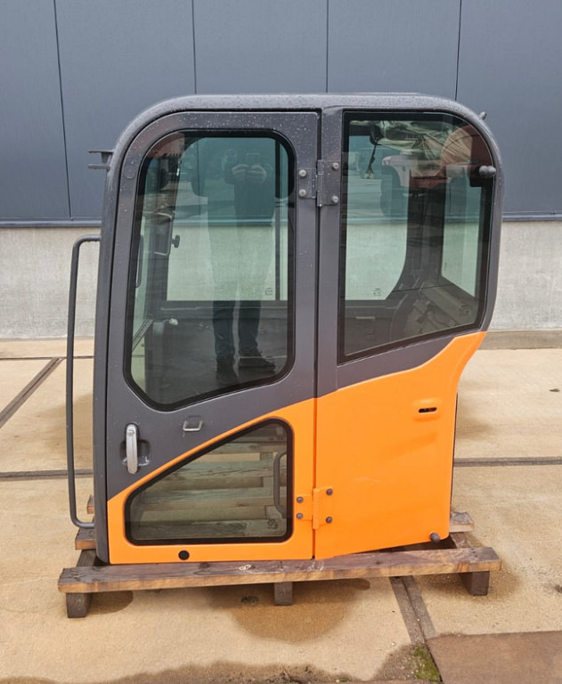 Doosan 220101-00070 - K1029788 - Cabine por Máquina de construção: foto 1 Doosan 220101-00070 - K1029788 - Cabine por Máquina de construção: foto 1