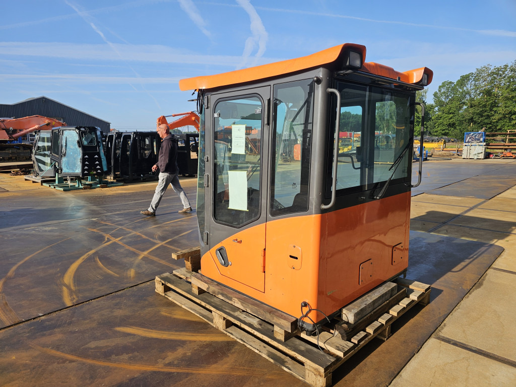 Doosan 220101-00229T - 220101-00229U - Cabine por Máquina de construção: foto 5 Doosan 220101-00229T - 220101-00229U - Cabine por Máquina de construção: foto 5