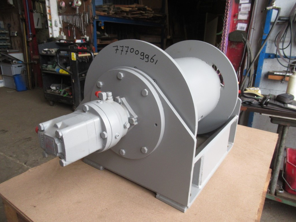 Emoe machine Fabr MC305H - - Molinete por Máquina de construção: foto 3 Emoe machine Fabr MC305H - - Molinete por Máquina de construção: foto 3