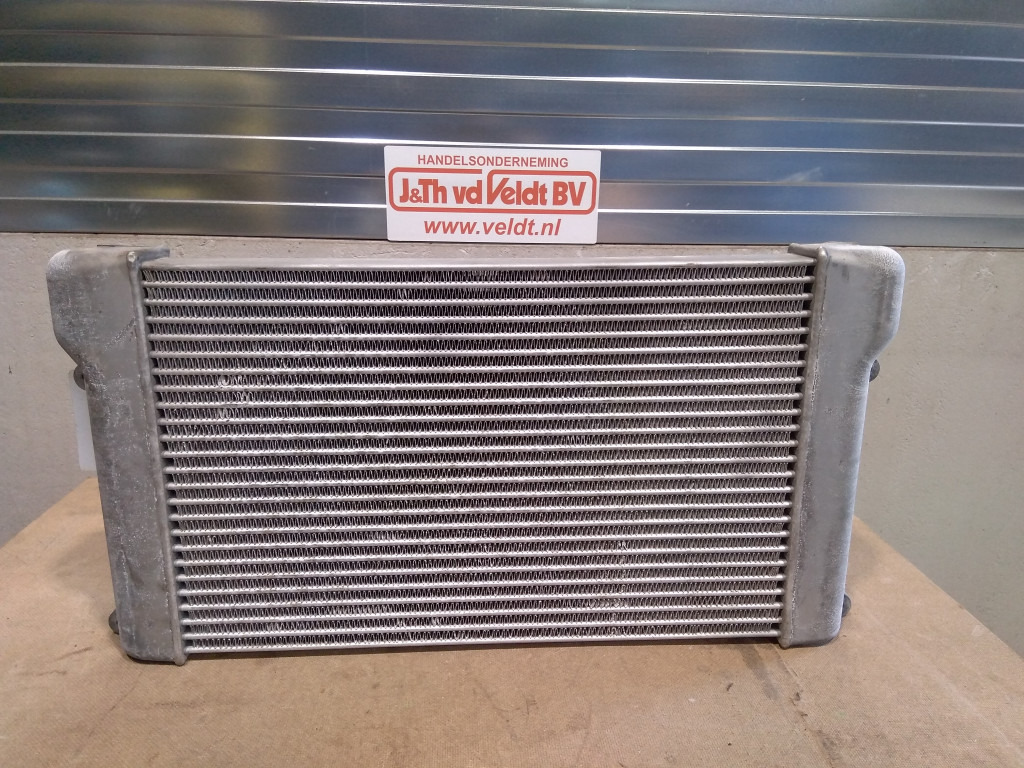 Hitachi 4459212 - Intercooler por Máquina de construção: foto 4 Hitachi 4459212 - Intercooler por Máquina de construção: foto 4