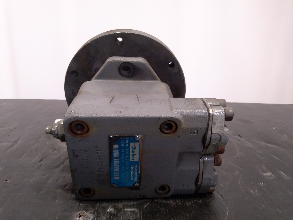 Hitachi 4669841 - 054-36967-0 - Motor hidráulico por Máquina de construção: foto 2 Hitachi 4669841 - 054-36967-0 - Motor hidráulico por Máquina de construção: foto 2