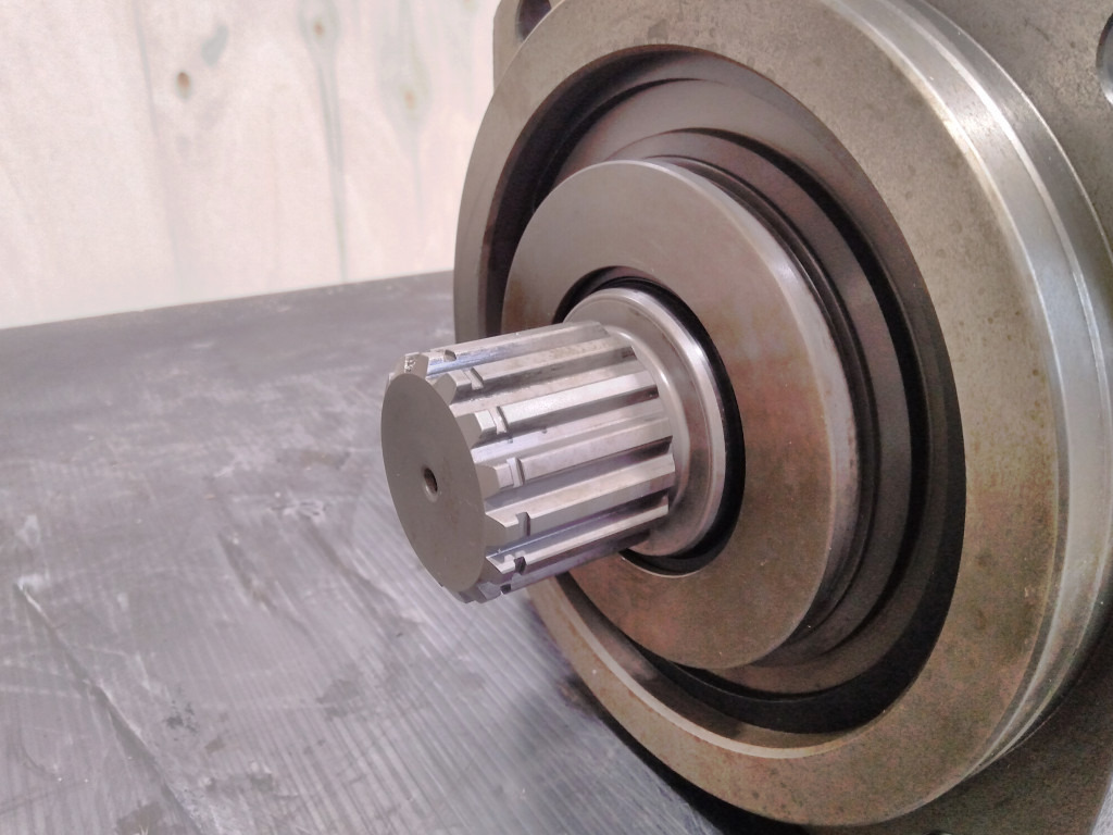 Hitachi HPV145 - 9260886 - Bomba hidráulica por Máquina de construção: foto 3 Hitachi HPV145 - 9260886 - Bomba hidráulica por Máquina de construção: foto 3