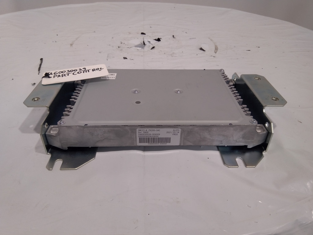 Hitachi YA60030039 - Centralina electrónica por Máquina de construção: foto 1 Hitachi YA60030039 - Centralina electrónica por Máquina de construção: foto 1