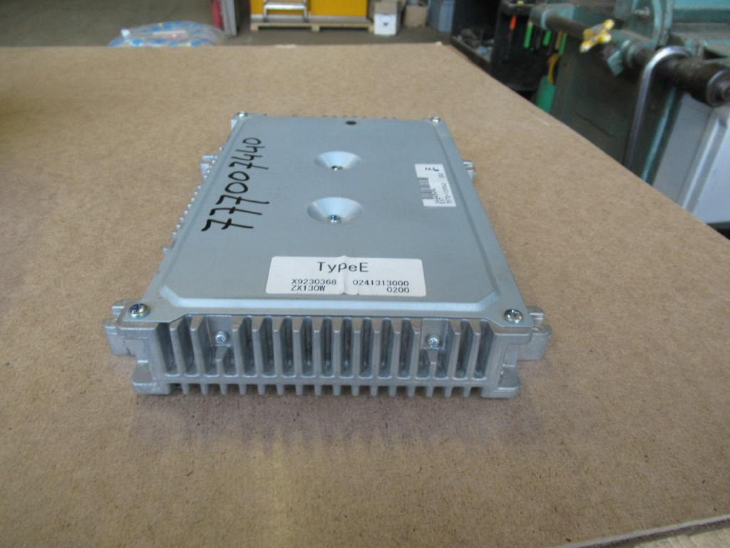 Hitachi ZX130W - - Centralina electrónica por Máquina de construção: foto 2 Hitachi ZX130W - - Centralina electrónica por Máquina de construção: foto 2