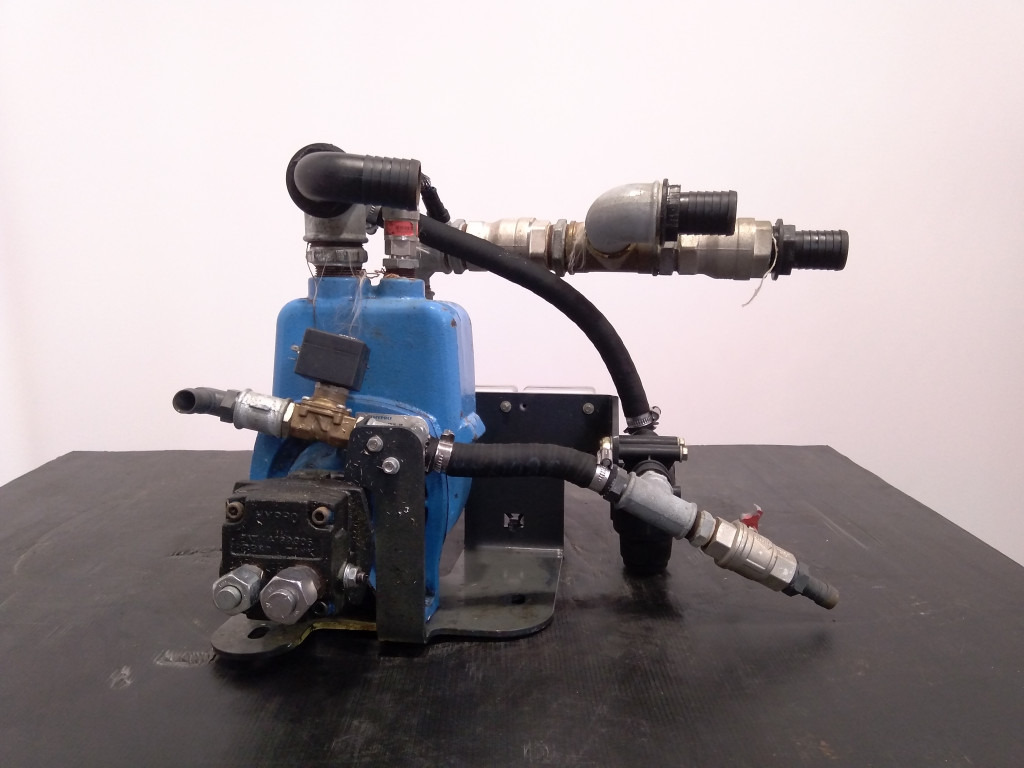 Hypro 9303C-HM1C-SP - - Bomba de refrigeração por Máquina de construção: foto 1 Hypro 9303C-HM1C-SP - - Bomba de refrigeração por Máquina de construção: foto 1