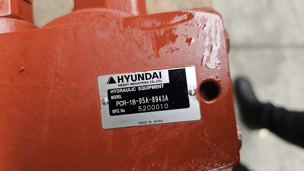 Hyundai XJDK-00081 - PCR-1B-05A-8943A - Motor de giro por Máquina de construção: foto 2 Hyundai XJDK-00081 - PCR-1B-05A-8943A - Motor de giro por Máquina de construção: foto 2