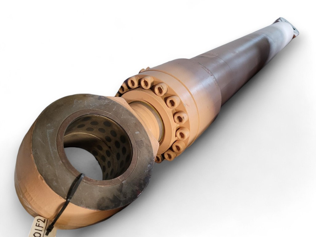 Kobelco LS01V00001F2 - LS01V00002F1 - Cilindro hidráulico por Máquina de construção: foto 1 Kobelco LS01V00001F2 - LS01V00002F1 - Cilindro hidráulico por Máquina de construção: foto 1