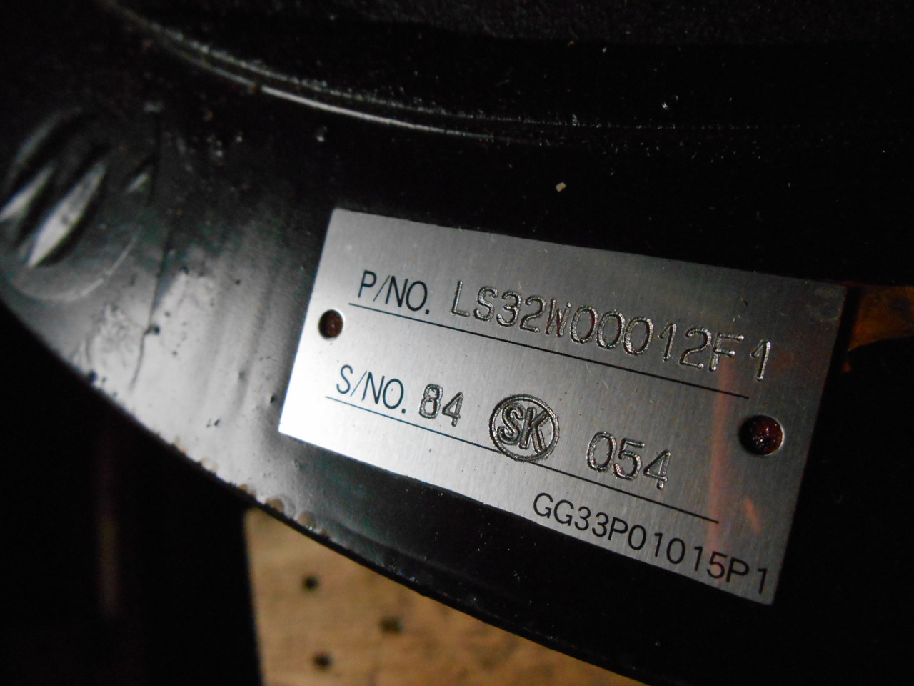 Kobelco LS32W00012F1 - Motor de giro por Máquina de construção: foto 5 Kobelco LS32W00012F1 - Motor de giro por Máquina de construção: foto 5