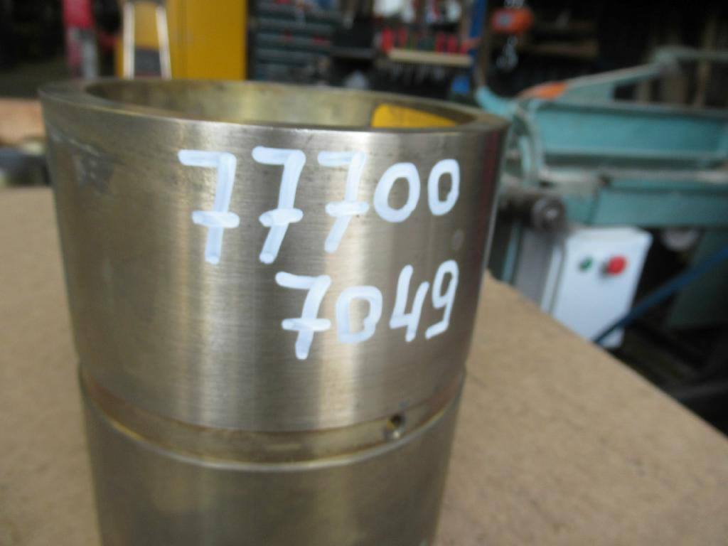 Liebherr 28585240 - - Piston/ Anel/ Buch por Máquina de construção: foto 3 Liebherr 28585240 - - Piston/ Anel/ Buch por Máquina de construção: foto 3