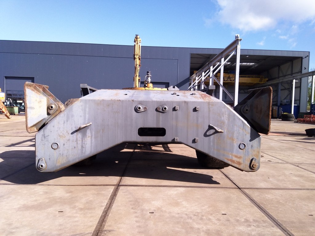 Liebherr A954B - - Peças de material rodante por Máquina de construção: foto 2 Liebherr A954B - - Peças de material rodante por Máquina de construção: foto 2