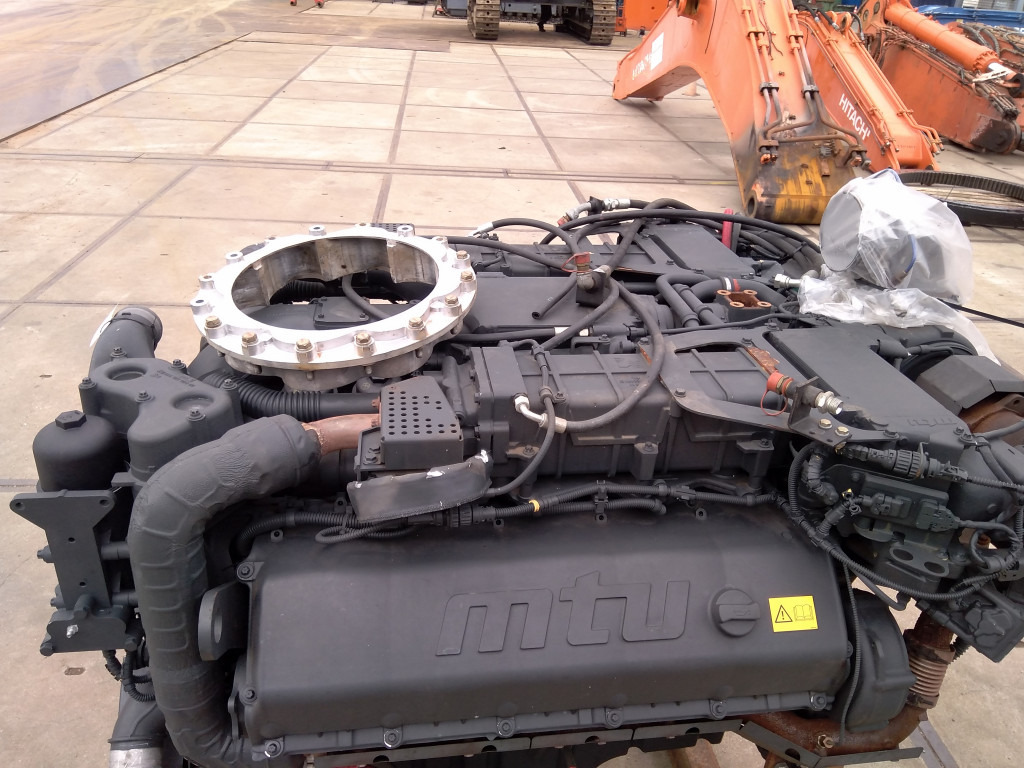 MTU 10V1600C60 - - Motor por Máquina de construção: foto 2 MTU 10V1600C60 - - Motor por Máquina de construção: foto 2