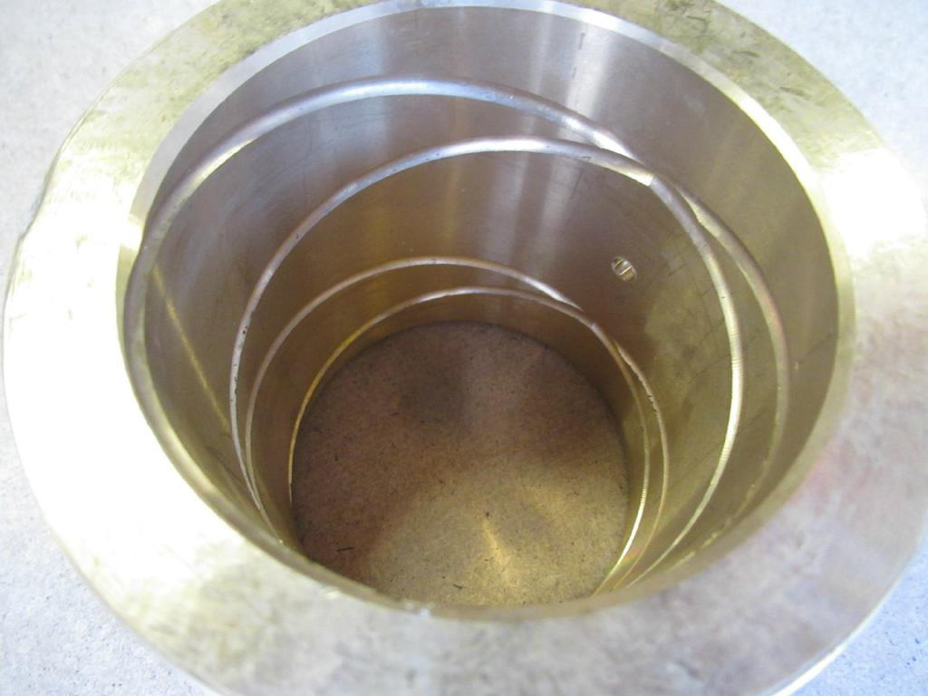 New Holland 1599587 - 73178201 - Piston/ Anel/ Buch por Máquina de construção: foto 2 New Holland 1599587 - 73178201 - Piston/ Anel/ Buch por Máquina de construção: foto 2