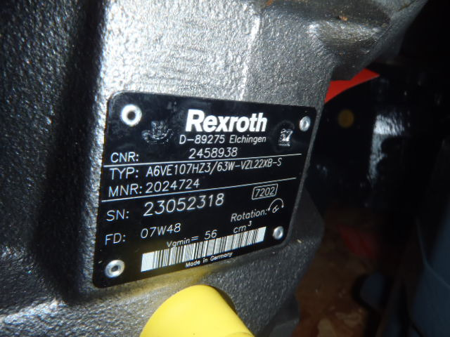 New Holland 2458938 - 73172274 - Motor hidráulico por Máquina de construção: foto 3 New Holland 2458938 - 73172274 - Motor hidráulico por Máquina de construção: foto 3
