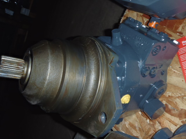 New Holland 2458938 - A6VE107HZ3/63W-VZL22XB-S - Motor hidráulico por Máquina de construção: foto 2 New Holland 2458938 - A6VE107HZ3/63W-VZL22XB-S - Motor hidráulico por Máquina de construção: foto 2