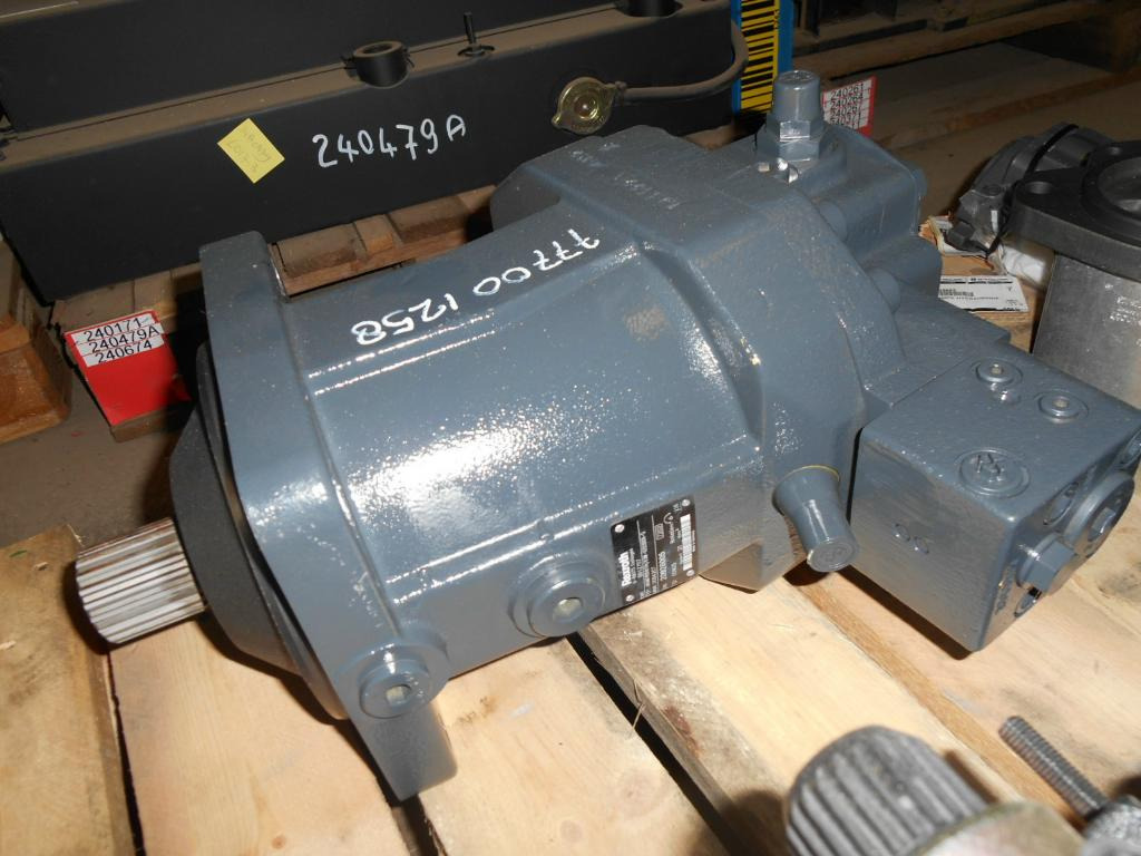 New Holland 8912707 - 8911113 - Motor hidráulico por Máquina de construção: foto 4 New Holland 8912707 - 8911113 - Motor hidráulico por Máquina de construção: foto 4