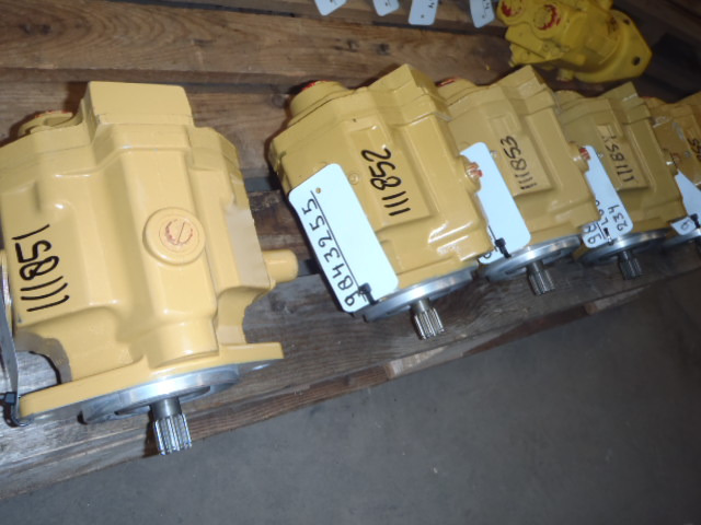 New Holland 9843255 - 86643669 - Motor hidráulico por Máquina agrícola: foto 2 New Holland 9843255 - 86643669 - Motor hidráulico por Máquina agrícola: foto 2