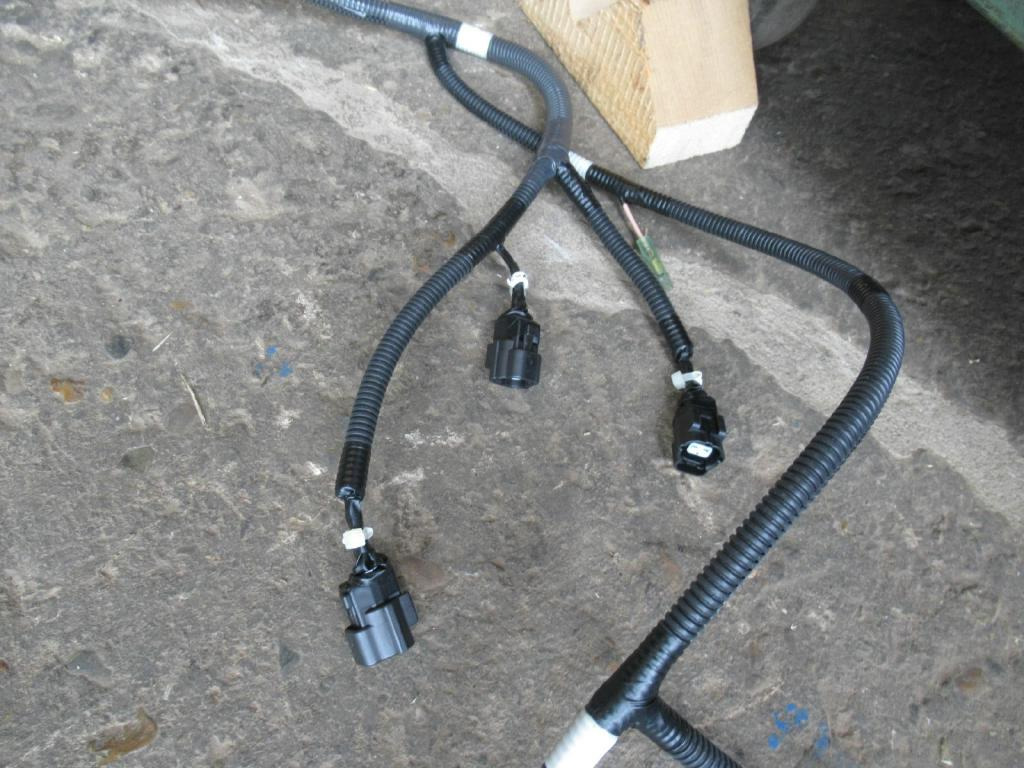 Cables/ Wire harness por Máquina de construção novo New Holland LF13E01056P2 - LF13E01056P1: foto 7