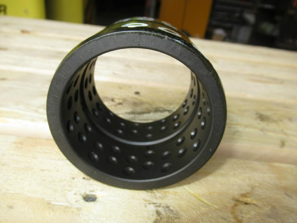 New Holland YN12B01836P1 - Piston/ Anel/ Buch por Máquina de construção: foto 2 New Holland YN12B01836P1 - Piston/ Anel/ Buch por Máquina de construção: foto 2