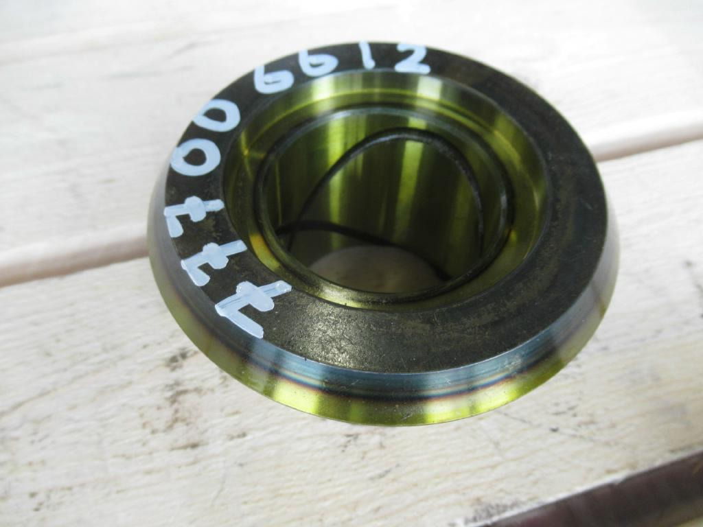 New Holland YT12B01118P1 - 72960712 - Piston/ Anel/ Buch por Máquina de construção: foto 2 New Holland YT12B01118P1 - 72960712 - Piston/ Anel/ Buch por Máquina de construção: foto 2